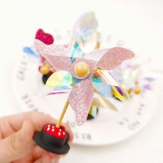 Bộ Mô Hình Chong Chóng Cute, Trang Trí Xe Máy, Nội Thất Ô Tô , Mũ Bảo Hiểm , Bàn Học Kèm Miếng Dán Chống Trượt