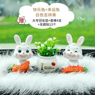 Thỏ Happy&Lucky.Trang trí taplo vô cùng đáng yêu-Gia đình thỏ
