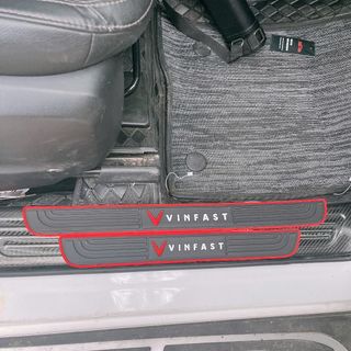 Bộ Nẹp Cao Su Bước Chân Nẹp Cao Su Chống Chầy Xước Bậc Cửa Xe Hơi Logo VINFAST Chống Trầy Xước