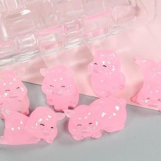Phụ kiện trang trí ô tô mô hình thỏ và heo phát sáng dễ thương tem dán taplo nội thất Nội Thất
