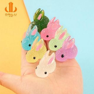 Phụ kiện trang trí ô tô mô hình thỏ và heo phát sáng dễ thương tem dán taplo nội thất Nội Thất