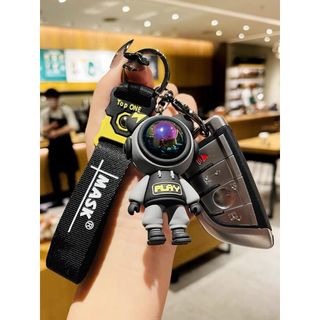 Móc Khóa Xe Máy Ô Tô Cute Phi Hành Gia PLAY Hình Gấu Hoạt Hình Dễ Thương Sáng Tạo Siêu Ngầu khaihuyauto