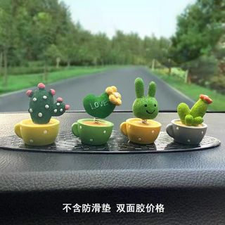 Trang trí taplo ô tô-4 chậu cây xương rồng mini xin xắn đặt Taplo bàn làm việc