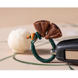 Móc Khóa Xe Hơi Mặt Gỗ Hoa Sen Sáng Tạo Phong Cách Thích Hợp Treo Túi Xách Móc Khóa Ô Tô Xe Máy Women Móc Khoá Xốp