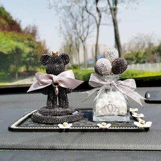 Trang trí taplo ô tô - Gấu Gloomy Bear Đính Đá có chứa sáp thơm Ô Tô (GCD) Nội Thất
