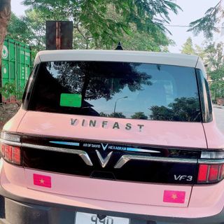 Logo Chữ Nổi VINFAST 3D Dán Đuôi Xe, Sườn Xe Trang Trí Ô Tô Cao Cấp, Chống Nước -Mộc Lan Car