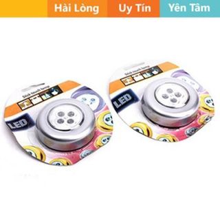 Đèn Led Dán Cốp Xe Ô Tô, Dán Tường 4 bóng siêu sáng dùng pin AAA