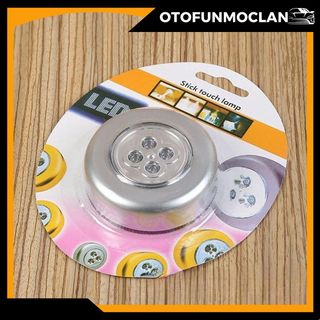 Đèn Led Dán Cốp Xe Ô Tô, Dán Tường 4 bóng siêu sáng dùng pin AAA
