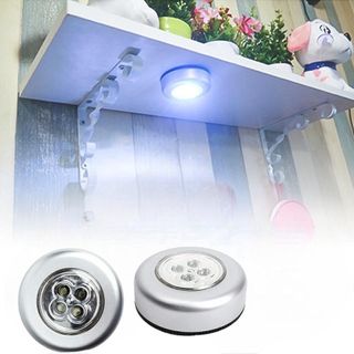 Đèn Led Dán Cốp Xe Ô Tô, Dán Tường 4 bóng siêu sáng dùng pin AAA