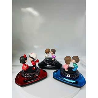 Nước Hoa Ô Tô Aroma Mix Đôi Tình Nhân Cao Cấp 2in1 tự động khuếch tán năng lượng mặt trời kèm bảng số điện thoại