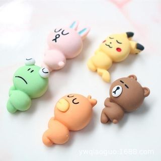 Pikachu Mini Trang Trí Màn Hình DVD , Vè Gương, Bảng sdt v.v