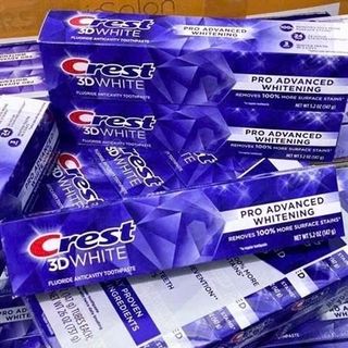 Kem đánh răng Crest 3D White Mỹ  147g