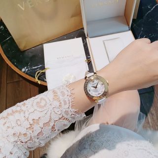 XẢ KHO ĐỒNG HỒ NỮ CAO CẤP VERXACE DÂY DA MẶT TRÒN