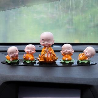 Tượng sư Thấy Và 4 Chú Tiểu Ngồi  Đài Hoa Sen-2 mang lại an nhiên thanh tịnh
