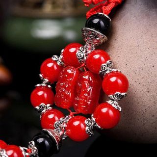 Khánh Ngọc Đôi Đặt Taplo Ô Tô Tùy Hưu Đỏ Phong Thủy Đem Tài Lộc Và May Mắn Cho Chủ Xe (Mệnh hỏa) khaihuyauto