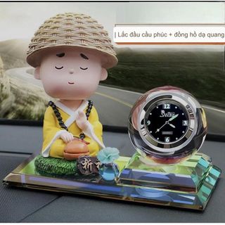 Set nước hoa đồng hồ bên chú tiểu áo vàng siêu đẹp-sang trọng-trăng trí ô tô nhà cửa