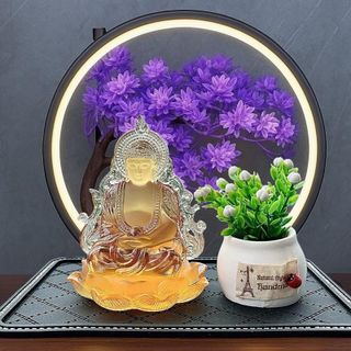 Bộ Sưu Tập Tượng Phật Lưu Ly Pha Lê Kết Hợp Vật Phẩm Phong Thủy Mang Lại Bình An