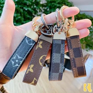 Móc khoá da LV cao cấp sang trọng,móc chìa khóa xe ô tô xe máy, khóa nhà tránh mất quên chìa khóa Móc Chìa Khoá Móc Khóa Women Nữ