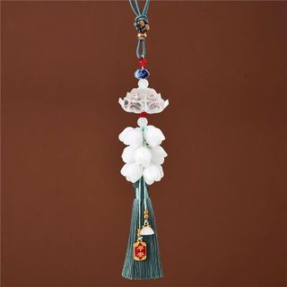 Khánh Treo Ô Tô Hoa Sen Chùm Hoa Linh Lan Thanh Khiết – Khánh Treo Gương Xe Sang Trọng, Trang Trí Phong Cách Á Đông