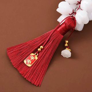 Khánh Treo Ô Tô Hoa Sen Chùm Hoa Linh Lan Thanh Khiết – Khánh Treo Gương Xe Sang Trọng, Trang Trí Phong Cách Á Đông