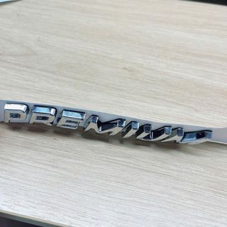 Logo Chữ Nổi PREMIUM, LUXURY Dán Đuôi Xe Mazda Kia Mạ Điện Sáng Bóng - Mộc Lan Car