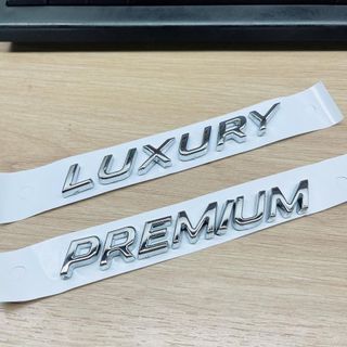 Logo Chữ Nổi PREMIUM, LUXURY Dán Đuôi Xe Mazda Kia Mạ Điện Sáng Bóng - Mộc Lan Car