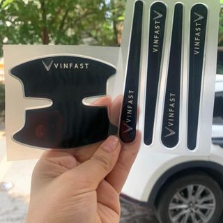 bộ 8 chi tiết chống va đập logo các hãng xe ô tô