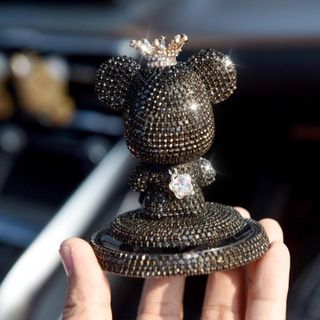 Gấu Chân Ngắn Gloomy Bear Đính Đá Sang Trọng Trang Trí Taplo Oto, Sáp Thơm Khử Mùi Ô Tô