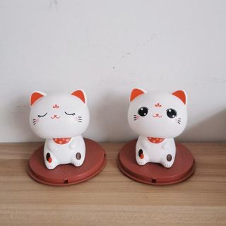 Mèo Luckey trắng gật mang lại tài lộc cho chủ Xe-Trang trí Taplo