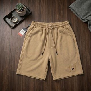 Quần short thun nam.  Short nam Mẫu quần short nỉ form ngang gối dày mịn, Logo thêu tỉ mỉ.