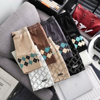 Quần Short Boss.   Chất vải Bc cotton mịn dày cực đẹp.