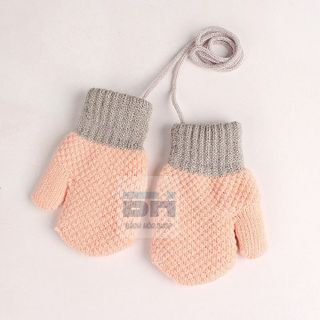 GĂNG TAY LEN DỆT KIM HÌNH TRÁI DỨA DỄ THƯƠNG (DÀNH CHO BÉ TỪ 1-5 TUỔI) - BÁCH HÓA SHOP