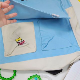Balo size to như hình 
Combo 10 cái x56k mix ngẫu nhiên mẫu màu nha