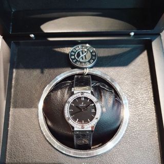 ĐỒNG HỒ NỮ CAO CẤP HUPOT SIZE NHỎ VIỀN HỘT BEZEL