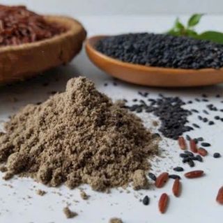 BỘT GẠO LỨT MÈ ĐEN RANG TAY 1KG, DINH DƯỠNG MỖI NGÀY - WINNIE HOUSE