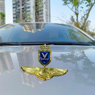(BÁN SỈ) Logo Cánh Chim Đại Bàng VINFAST Gắn Mui Xe Ô Tô – Hợp Kim Mạ Crom Sáng Bóng Cao Cấp
