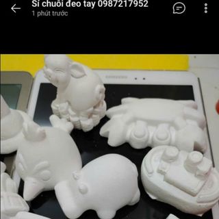 Sỉ tượng thạch cao tô màu trắng nhiều mẫu