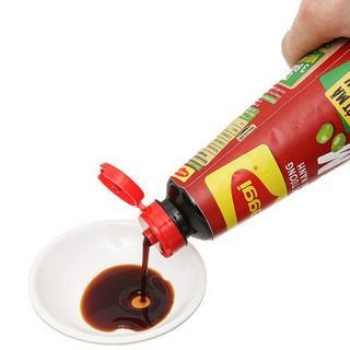 [ Mua 1 Tặng 1] Nước Tương Maggi Đậm Đặc 700ml – Tặng Ngay 1 Chai 200ml