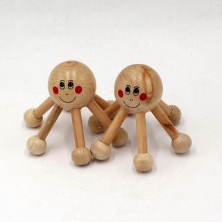 Dụng Cụ Massage Gỗ Mini Mặt Cười – Cây Massage Cầm Tay Du Lịch Tiện Lợi NC2