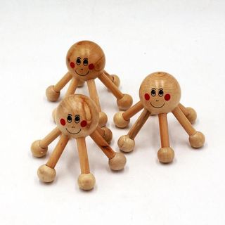 Dụng Cụ Massage Gỗ Mini Mặt Cười – Cây Massage Cầm Tay Du Lịch Tiện Lợi NC2