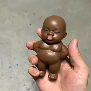 ĐỒ CHƠI EM BÉ ĐI TIỂU