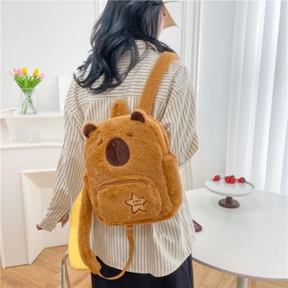 Balo vải lông xù họa tiết hoạt hình Capybara vui nhộn, đáng yêu phù hợp với nhiều lứa tuổi Backpack
