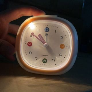 Đồng Hồ Báo Thức Cute Để Bàn – Thiết Kế Tối Giản Cho Học Sinh Sinh Viên TT6