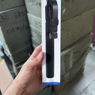 Gậy chụp ảnh R7S-L dài 1.7m, có vân chống trơn, có đèn trợ sáng