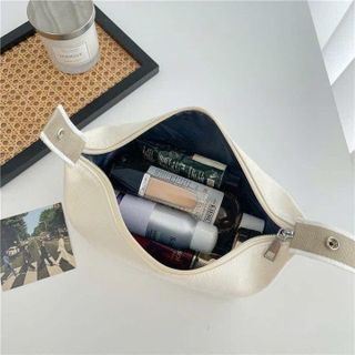 TÚI ĐỰNG MỸ PHẨM CHỮ H TIỆN LỢI