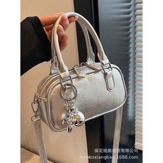 [XẢ KHO]Túi xách nữ, túi đeo chéo da trơn kèm móc khóa M562
