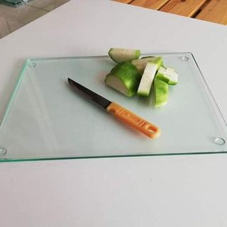 THỚT KÍNH CƯỜNG LỰC HDA DÀY 12 LY LOẠI CAO CẤP 33X23CM