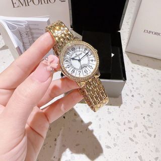 SĂN SALE MÙA HÈ ĐỒNG HỒ NỮ TRUNG CẤP JAGER LECOULTRE VÀNG VIỀN HỘT