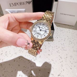 SĂN SALE MÙA HÈ ĐỒNG HỒ NỮ TRUNG CẤP JAGER LECOULTRE VÀNG VIỀN HỘT