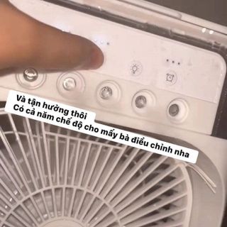 QUẠT PHUN SƯƠNG ĐỂ BÀN TÍCH HỢP ĐÈN LED